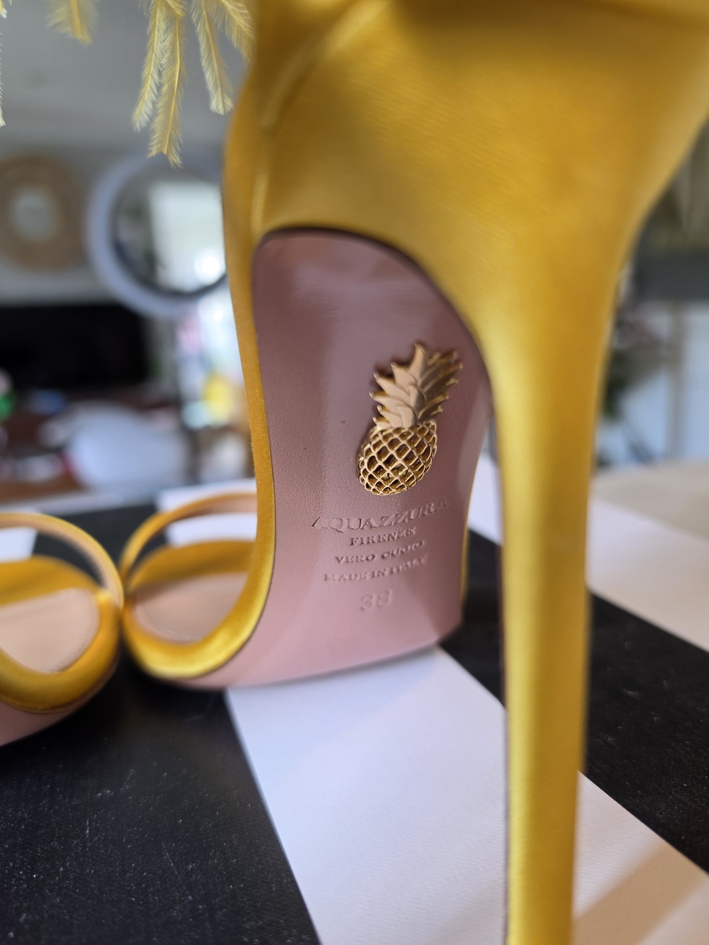 Aquazzura Concerto Feather Stiletto Sandals In Tuscan Sun Size 38/8 - Picture 7 of 13